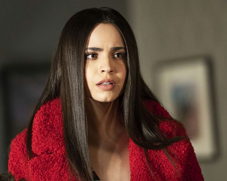 Sofia Carson som Ava Jalali i Pretty Little Liars: The Perfectionists (Freeform/HBO/Warner)
