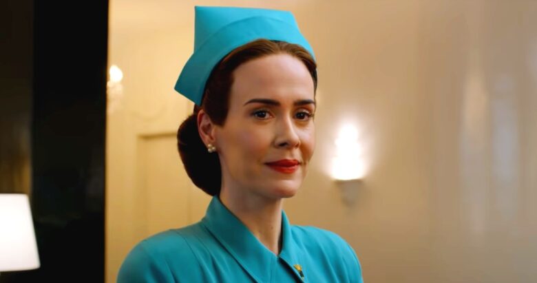 Sarah Paulson som sykesøster Mildred Ratched