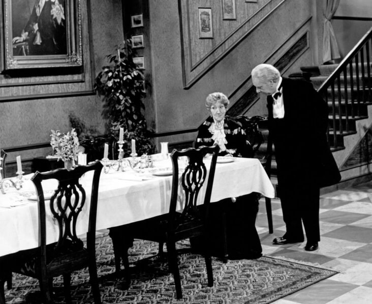 historien-bak-juleklassikeren-grevinnen-og-hovmesteren-730-no