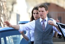 Tom Cruise og Hayley Atwell på settet Mission Impossible 7 i Roma i oktober 2020 (Elisabetta A. Villa/GC)