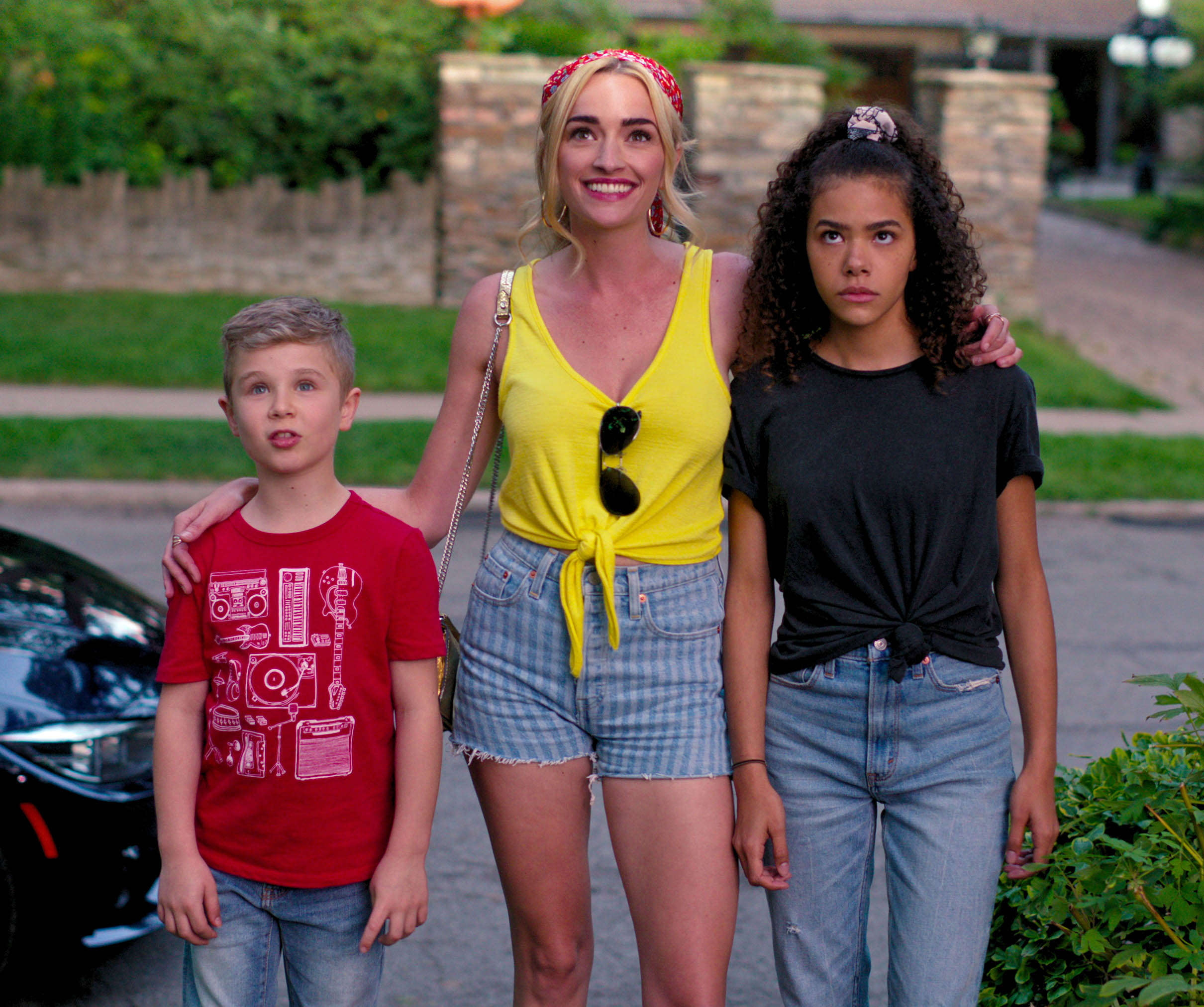 Diesel La Torraca, Brianne Howey og Antonia Gentry i Ginny & Georgia (Netflix) 