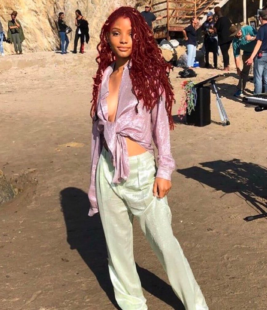 Halle Bailey fra Chloe x Halle på settet til The Little Mermaid alias Den lille havfruen (Instagram)
