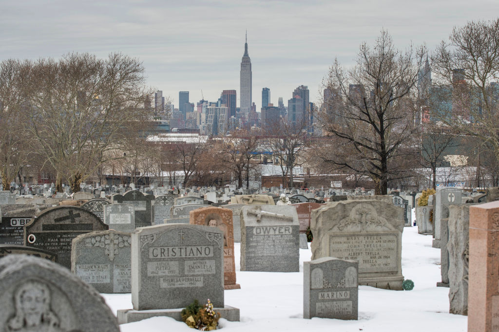 Green-Wood Cemetery i Brooklyn med utsikt til Manhattan (Andia/Universal Images Group via Getty Images)
