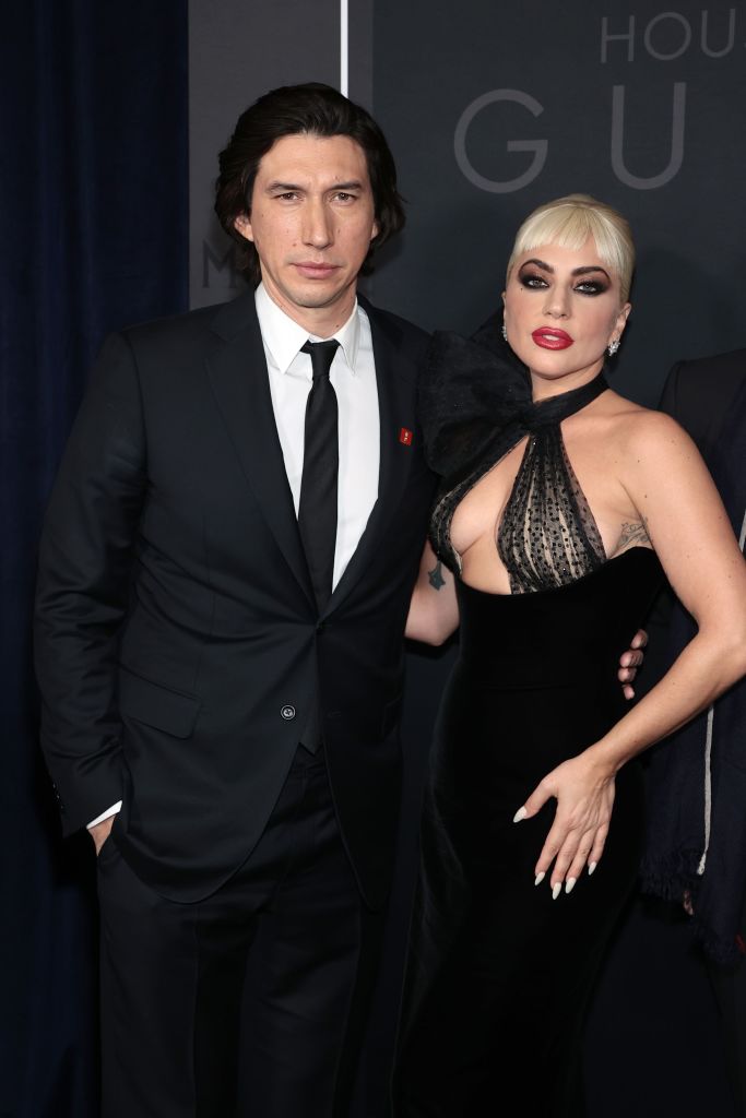 Adam Driver e Lady Gaga (Dimitrios Comforis / Getty) in un'anteprima della Casa di Gucci alla premiere newyorkese di Jazz il 16 novembre 2021 al Lincoln Center di New York City.