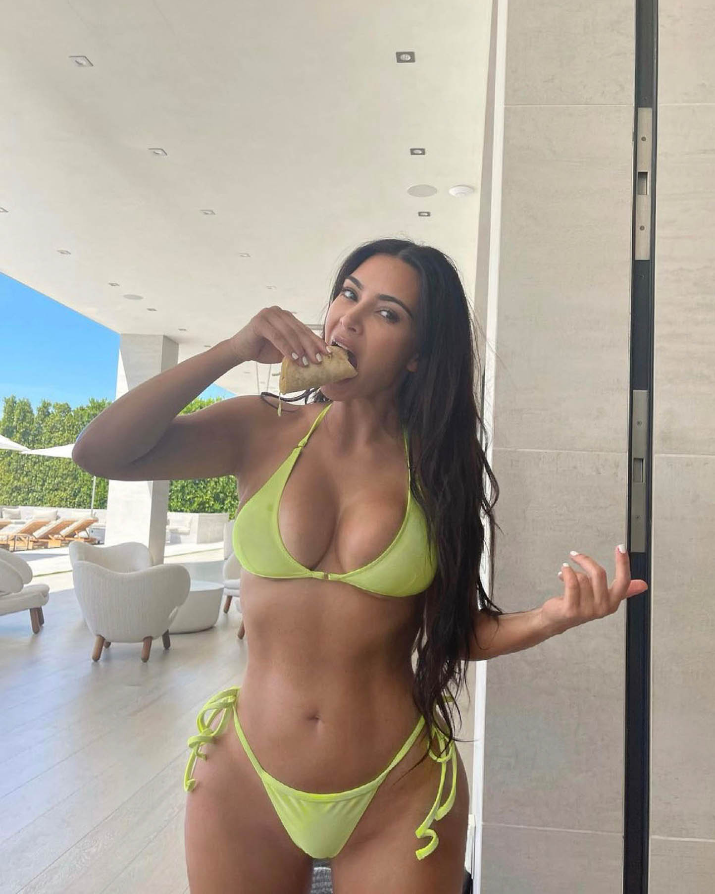 Kim Kardashian elsker taco (Instagram/kimkardashian)