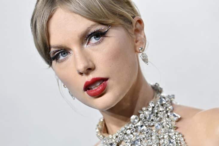 Taylor Swift gikk av med den gjeveste prisen under nattens VMA