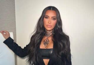 Kim Kardashian SKIMS Candace Owens rullestol kritikk