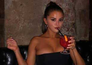 Selena Gomez Francia Raisa drinking