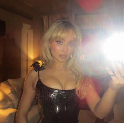 Sabrina Carpenter SKIMS Kim Kardashian Taylor Swift