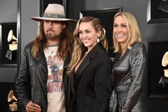 Billy Ray Cyrus miley cyrus tish cyrus firerose lydopptak