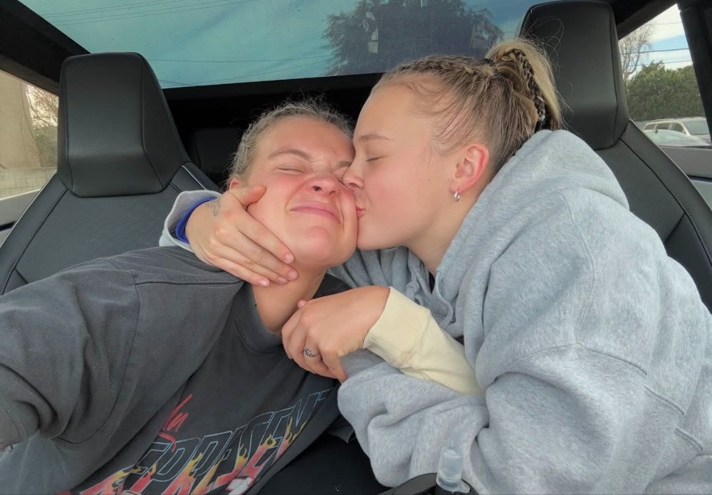jojo siwa kath ebbs