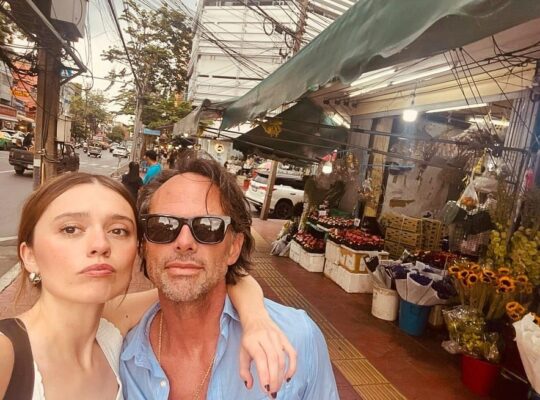 walton goggins aimee lou wood