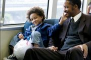JADE «KARATE KID» SMITH MED WILL I PURSUIT OF HAPPYNESS (COLUMBIA PICTURES)
