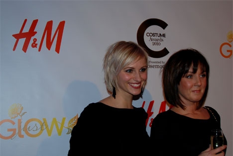 Costume Awards med Jenny Skavlan, Charlotte Thorstvedt, Samsaya, Sonja Wanda, Elisabeth Carew, Pia Tjelta, Sivert Høyem, Iselin Engan, Maya Vik mm