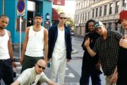 HARD GJENG (#PAUSE): HAWK FRA WARLOCKS, DIAZ, OPAQUE ALIAS MAE, SON OF LIGHT, KEN RING, KARMA OG TECH-ROCK FRA WARLOCKS (NRK)