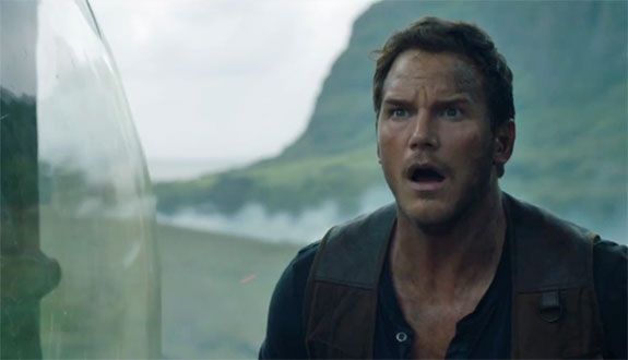 Jurassic World: Fallen Kingdom: CHRIS PRATT BARE WHAT?! (UNIVERSAL PICTURES)