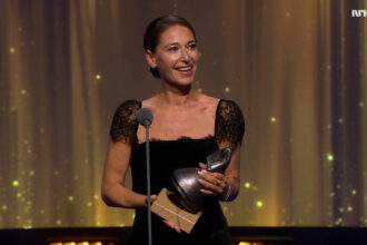 – Jeg sier som Haaland. Jeg har peaket før og jeg peaker igjen. amandaprisen 2026 pia tjelta se meg dont call me mama amanda prize award norway